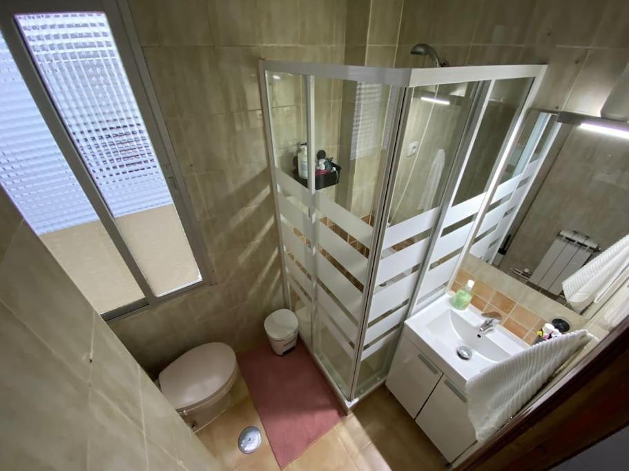 Habitacion Interior En Madrid Esterno foto