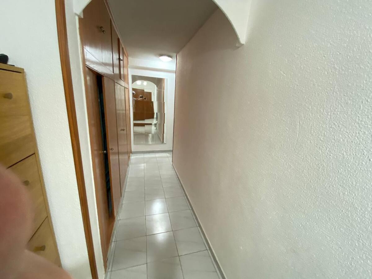 Habitacion Interior En Madrid Esterno foto